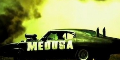 martin Hyde / bellflower / 1725963407