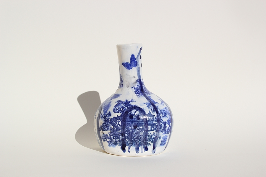 porcelaine Martin Hyde / TRUE BLUE / 1546874851